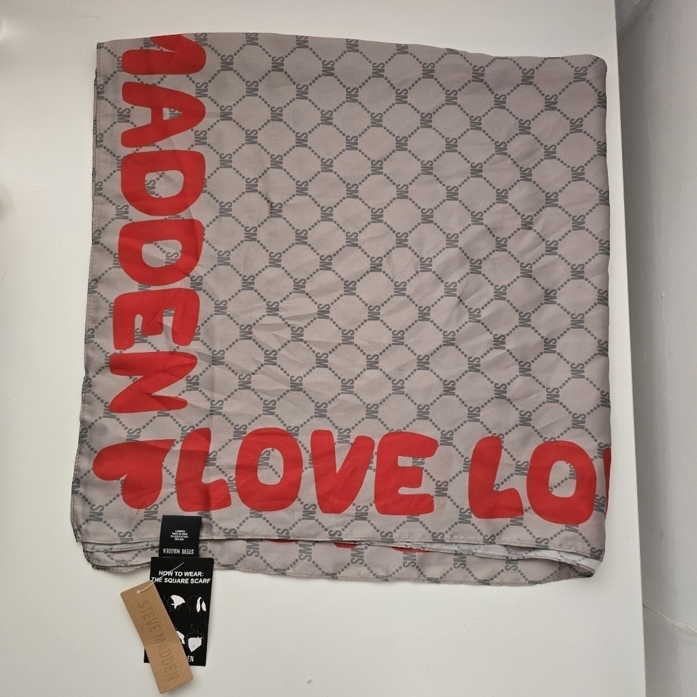 NWT Steven Madden Love Madden Monogram Square Scarf